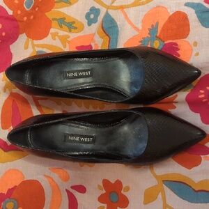 Black Nine West pumps size 7